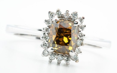 **No Reserve** - 18 kt. White gold - Ring - 1.22 ct Diamond - Natural Fancy Deep Brownish Orange-Yellow SI1 & VS Diamonds