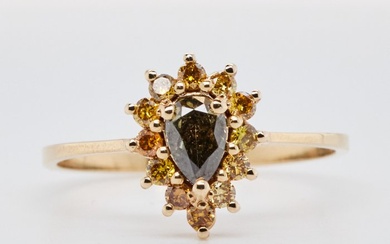 No Reserve Price - 0.61 tcw - Fancy Dark Grey - Yellowish Green - 14 kt. Yellow gold - Ring Diamond