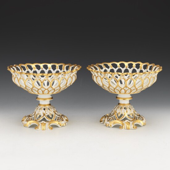 Pair of Paris Porcelain Reticulated Compotes