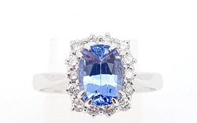 Ring - 18 kt. White gold - 1.56 tw. Sapphire - Diamond