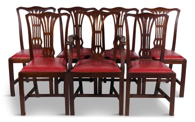 SET OF SEVEN CHIPPENDALE STYLE MAHOGANY DINING CHAIRS 38 1/2 x 19 1/4 x 19 1/2 in. (97.8 x 48.9 x 49.5 cm.)