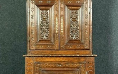 Salon Cabinet - Renaissance Style - Walnut - Mid 19th century