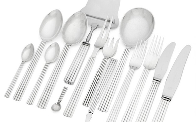 Sigvard Bernadotte: “Bernadotte”. Sterling silver cutlery. Georg Jensen after 1945. Weight excluding pieces with steel 4000 g. (106)