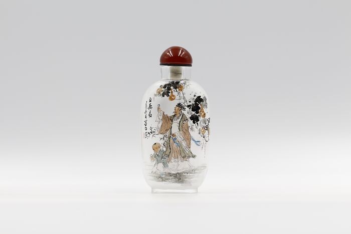 Snuff bottle - Glass - Human Figure - Portrait of Bai Juyi, a famous poet in Tang dynasty - China - 21st century
