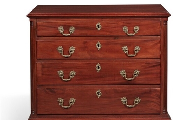 Very Fine and Rare Chippendale Highly Figured Mahogany Chest of Drawers, Philadelphia, Pennsylvania, Circa 1770