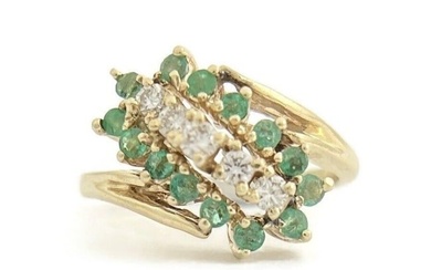 Vintage Green Emerald Diamond Cluster Cocktail Ring 14K Yellow Gold, 3.23 Grams