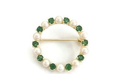 Vintage Green Emerald Pearl Gemstone Circle Brooch Pin 14K Yellow Gold, 2.75 Gr