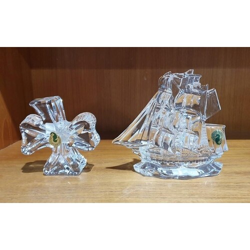 Waterford crystal "Dunbrody" tall masted ship model, acid et...