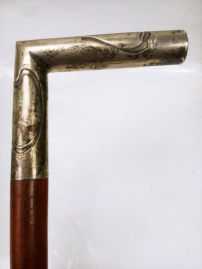 Wooden Art Nouveau Walking Stick with Silver Handle - Silver - Early 20th century