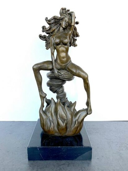 sign. Bronze Medusa on marble base