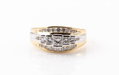 1.01ct Diamond Dress Ring