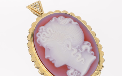 14 kt gold cameo-brilliant-pendant , YG 585/000, centered layer stone...