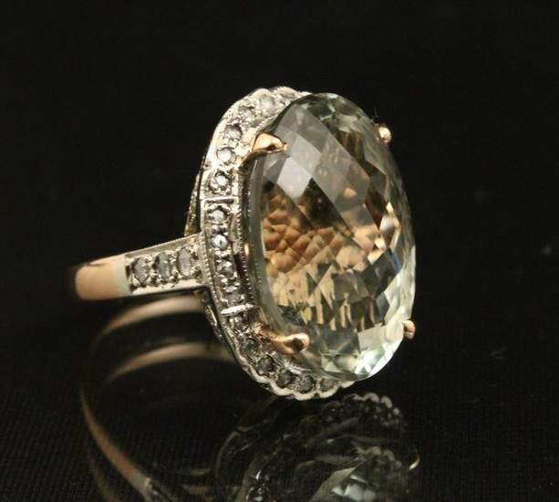 18k Diamond and green amethyst ring
