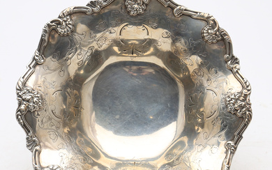 18th Century-like silver centrepiece, 20th Century.