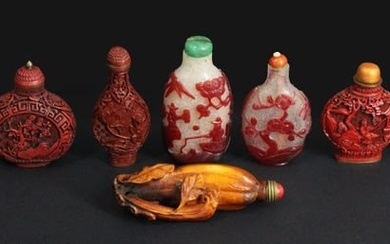 (8) Chinese Wood and Glass Snuff Bottles.