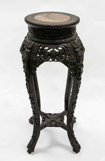 A FRENCH CHINOISERIE WOOD GUERIDON, EARLY 20TH CENTURY