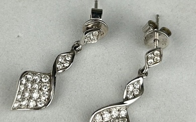 A PAIR OF 18CT WHITE GOLD AND DIAMOND EARRINGS,...