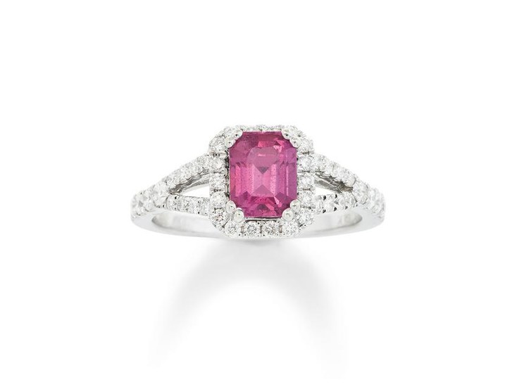 A Pink Sapphire and White Gold Ring