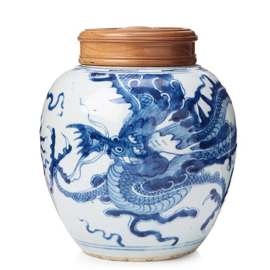 A blue and white dragon jar, Qing dynasty, 18th Century.