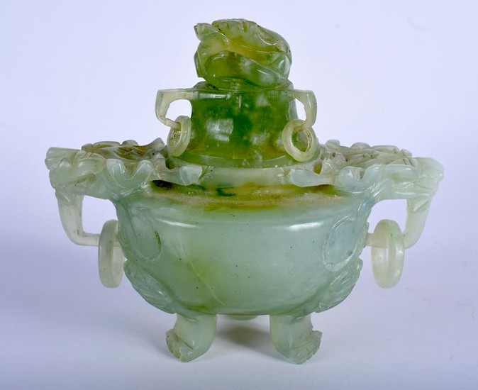 AN EARLY 20TH CENTURY CHINESE HARDSTONE INCENSE BURNER