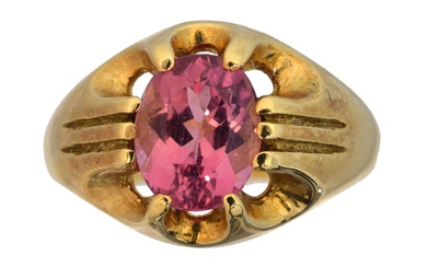 An 18ct gold tourmaline single stone ring.