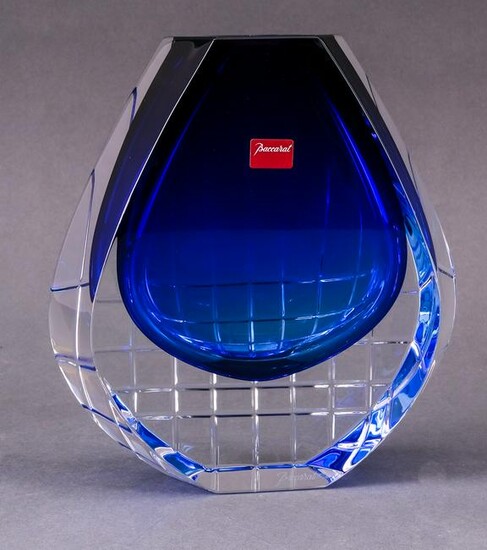 Baccarat Crystal Neptune Vase - Clear / Blue