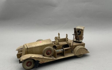 CR 1930/1935 comprenant: - Camion militaire... - Lot 82 - Lynda Trouvé