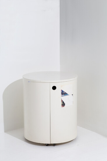 Cylinder cabinet in white lacquered wood. '70s