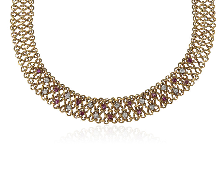 DIAMOND, RUBY AND GOLD NECKLACE