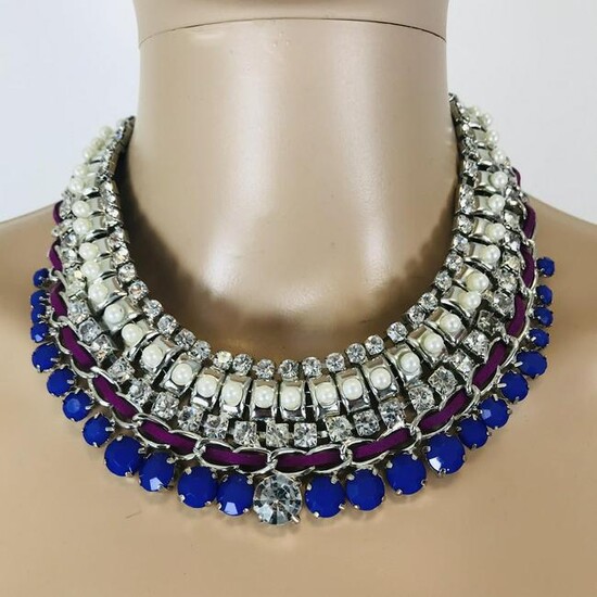 Ladies Scandinavian Jewelry Necklace