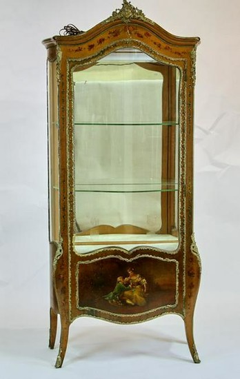 Late 19th/Early 20thC French Curio Cabinet