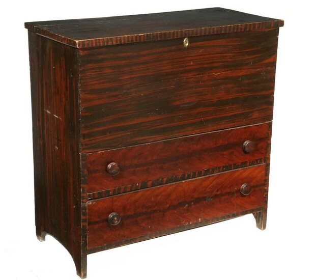 NEW ENGLAND GRAIN PAINTED BLANKET CHEST