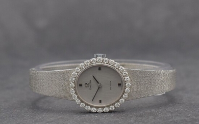OMEGA De Ville 18k white gold ladies wristwatch,...