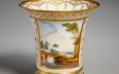 Paris "La Courtille" porcelain flower pot