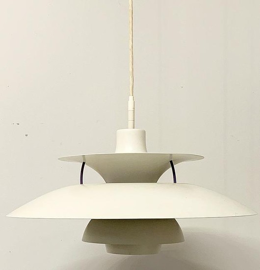 Poul Henningsen/Louis Poulsen PH5 Pendant Lamp