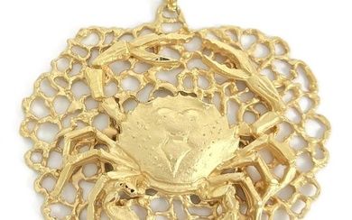 Vintage Large Crab Filigree Necklace Pendant 18K Yellow Gold, 35.29 Grams