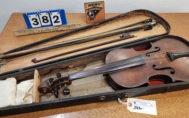 Violin W/ 4 Bows In Case
