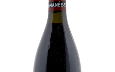 1 bouteille ROMANEE SAINT VIVANT 1997 Grand Cru. Domaine de la Romanée Conti (2,5 cm, étiquette tachée et abimée par l'humidité)