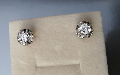 18 kt. White gold - Earrings Diamond - Diamonds