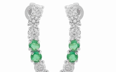 18k White Gold Stud Earrings HI/SI Diamond Emerald