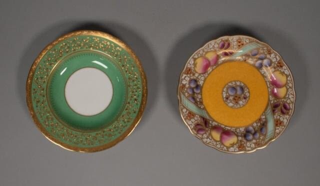 2 20th Century Porcelain Pieces