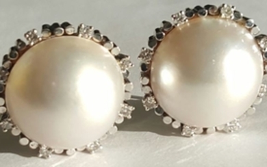 Earrings - White gold - Pearl and Diamond