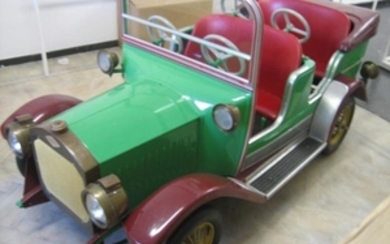 Autopede Merry-go-round Car