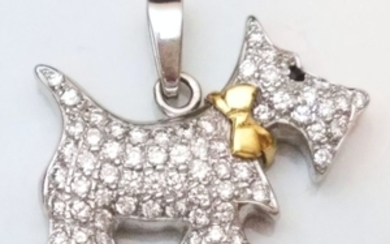 18K Gold pendant set with diamonds 1.5...