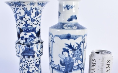 A 19TH CENTURY CHINESE BLUE AND WHITE PORCELAIN GU FORM BEAK...