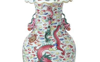 A Chinese Famille rose 'Dragon' vase