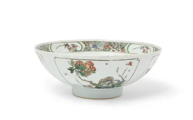 A Chinese famille verte 'floral' bowl, Qing dynasty, Kangxi period, enamelled and...