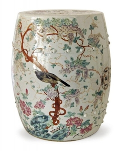 A Chinese porcelain barrel-form garden seat, early...