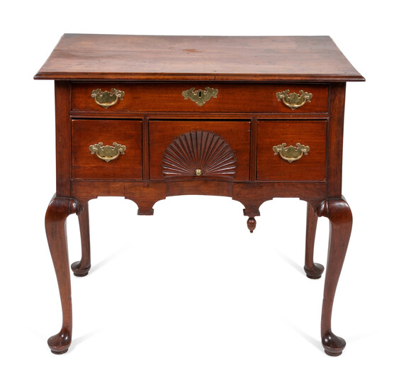 A Queen Anne Fan-Carved Cherrywood Dressing Table