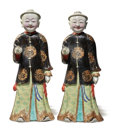 A Rare Pair of Chinese Export 'Nodding Head' Figures Qing Dynasty, Qianlong Period